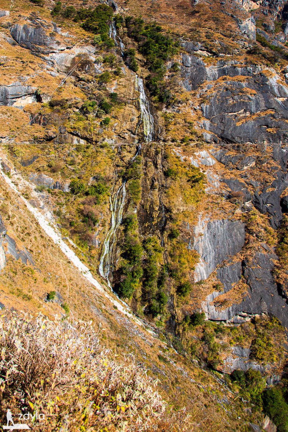 Tiger Leaping Gorge · High Way Landscape