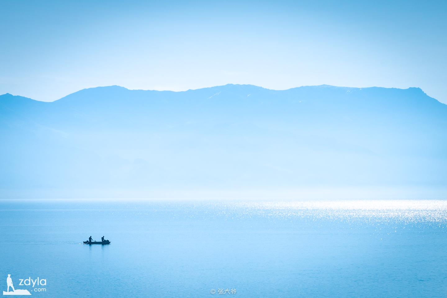 There is a kind of blue called "Sailimu Lake Blue"