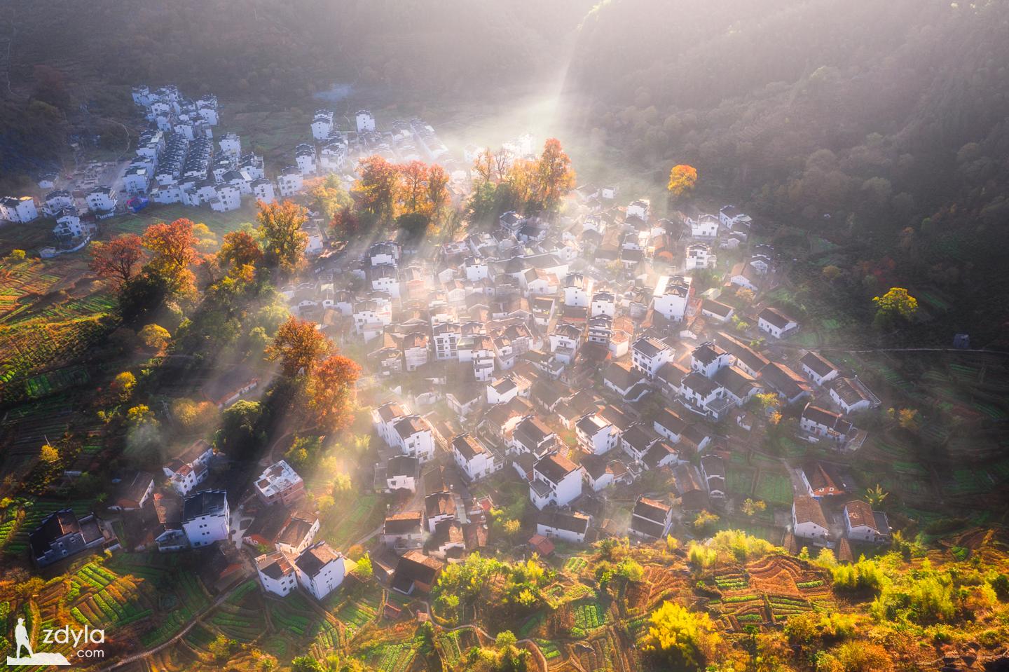 Shicheng village bathed in the morning light