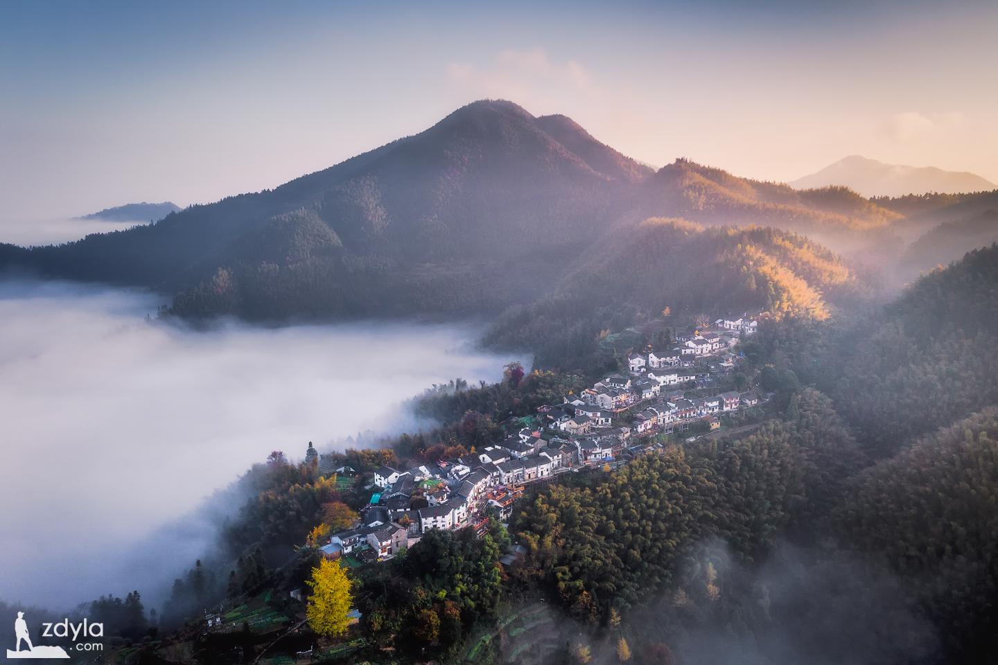 Mulihong Village · Huizhou ancient village on the cloud